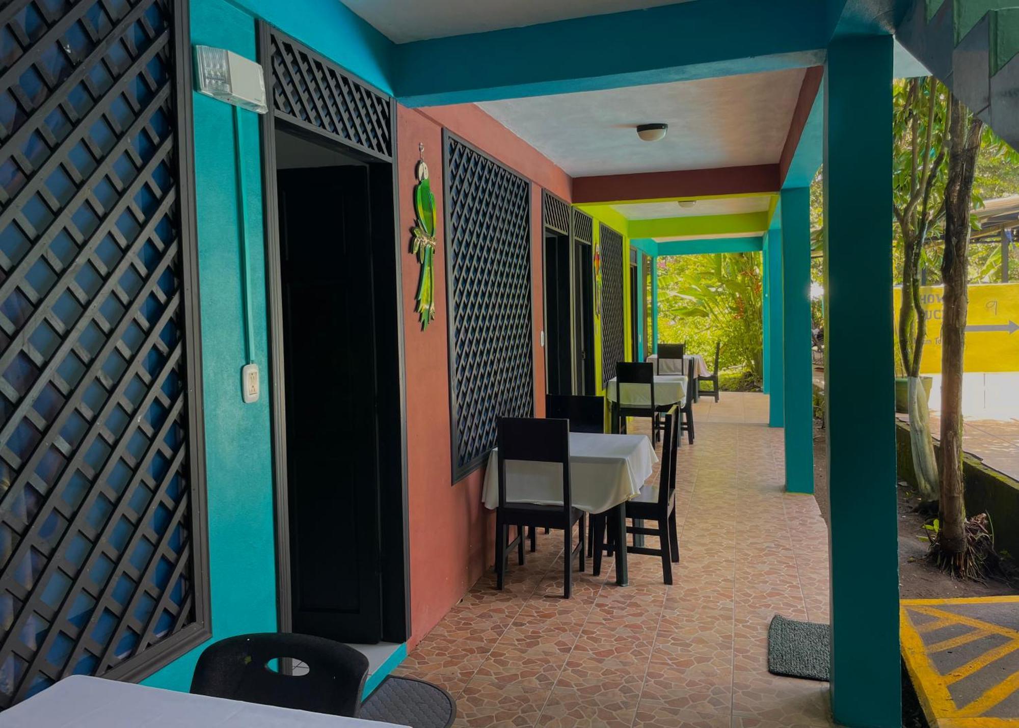Los Amigos Jungle Hotel Tortuguero Eksteriør bilde